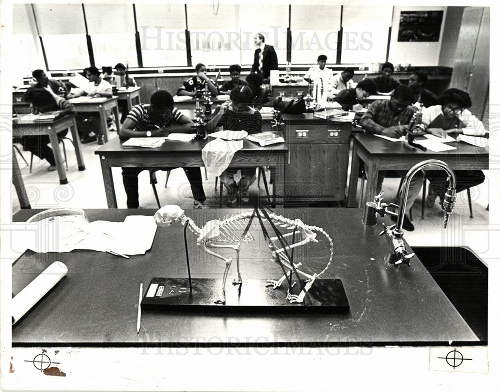 1989 Press Photo School Classrooms - Historic Images