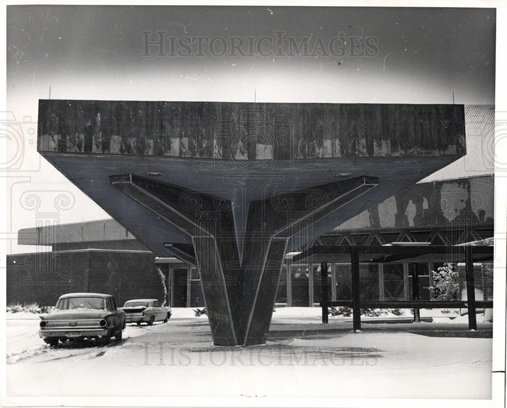 1962 Press Photo Shaarey Zedek building entrance - Historic Images