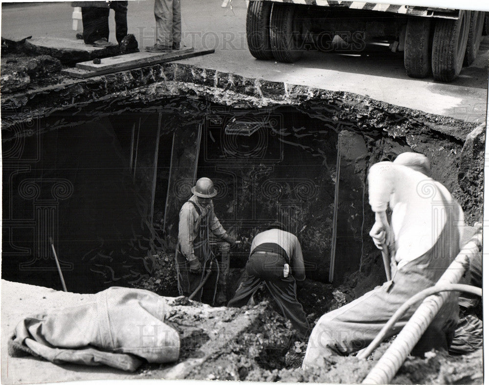 1959 Press Photo sewers - Historic Images