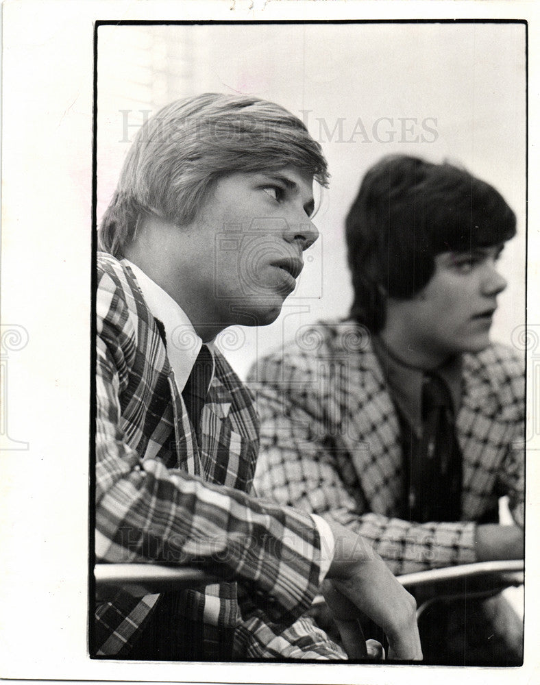 1973 Press Photo Youth Scott Burns Tom Constand - Historic Images