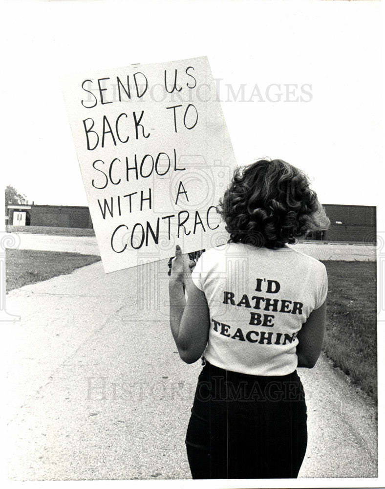 1992 Press Photo Teachers&#39; Strikes - Historic Images