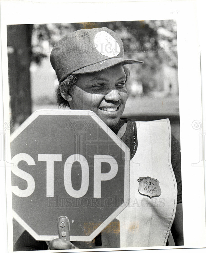 1978 Press Photo Marie Reynolds crossing guard - Historic Images