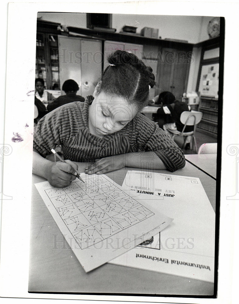 1980 Press Photo School Student Instrumental Enrichment - Historic Images