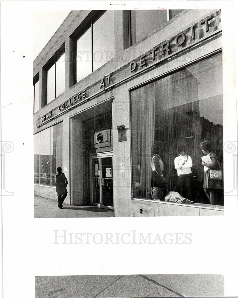 1983 Press Photo Shaw College Detroit bankruptcy - Historic Images