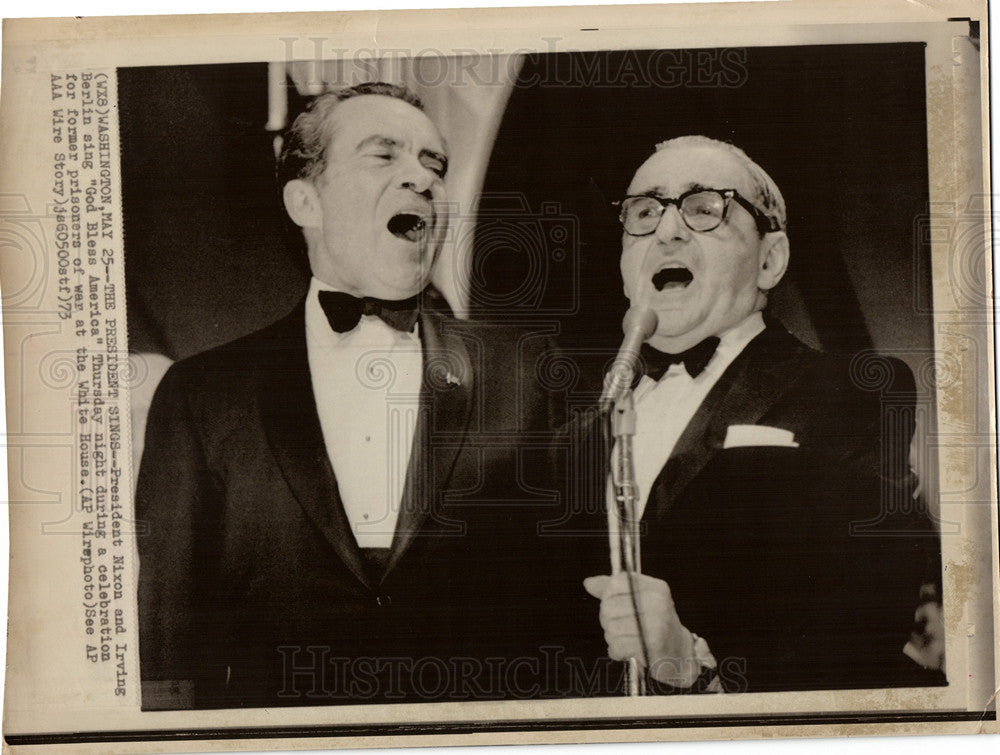 1973 Press Photo President Nixon Irving Berlin Sing - Historic Images