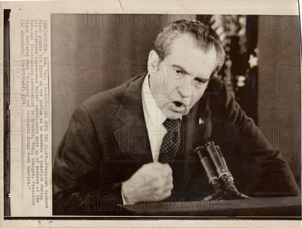 1974 Press Photo Richard Milhous Nixon President USA - Historic Images