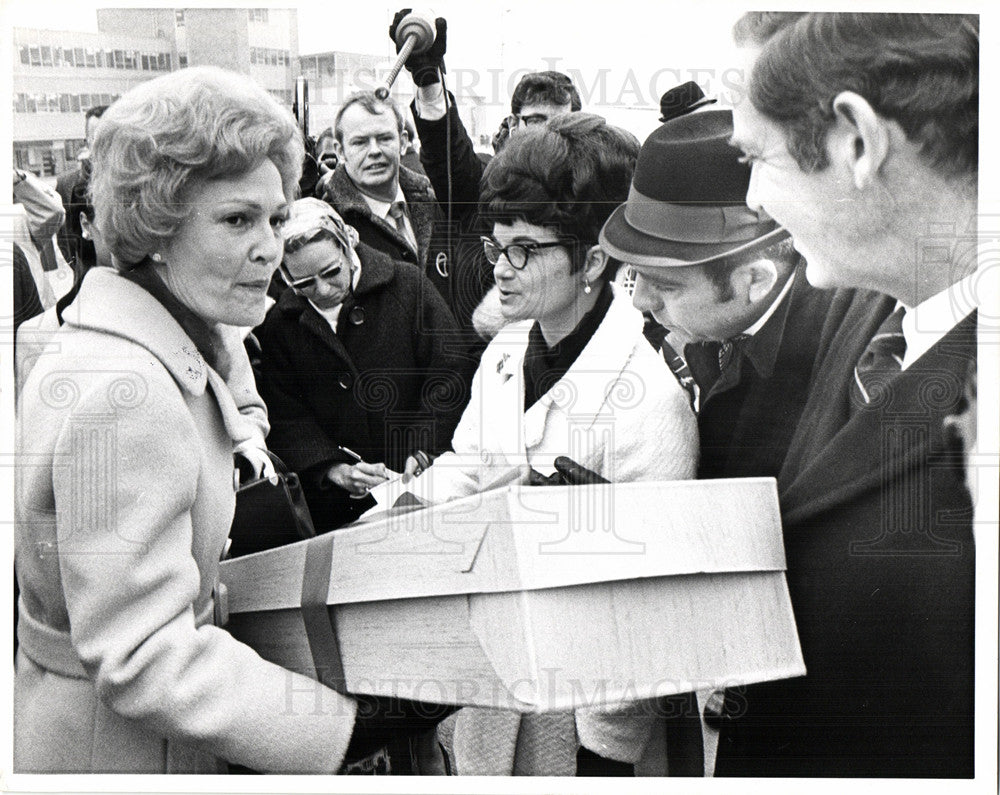 1970 Press Photo Pat Nixon First Lady Richard Nixon - Historic Images