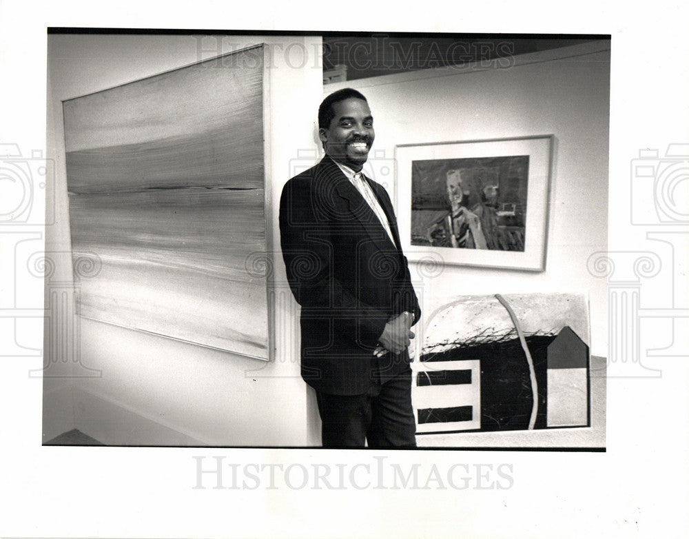 1989 Press Photo George Namdi gallery Birmingham - Historic Images