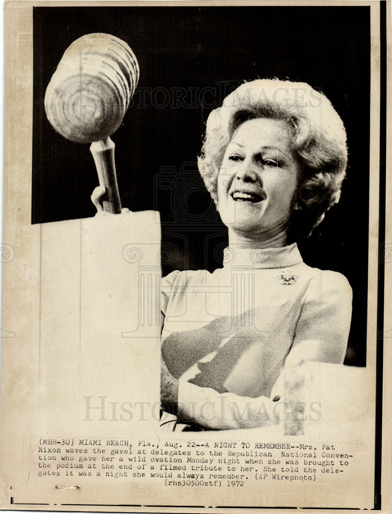 1976 Press Photo Pat Nixon Methodist - Historic Images