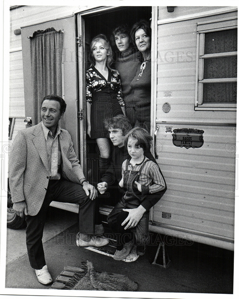 1972 Press Photo Pio Nock Family - Historic Images