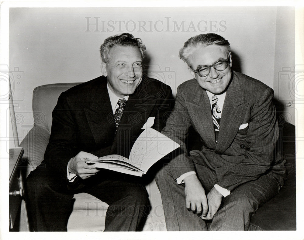 1950 Press Photo Piano Player Ezio Pinza - Historic Images