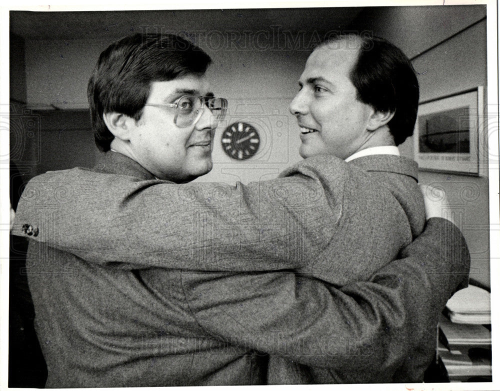 1984 Press Photo Dave Plawecki Brother Ed Senator - Historic Images