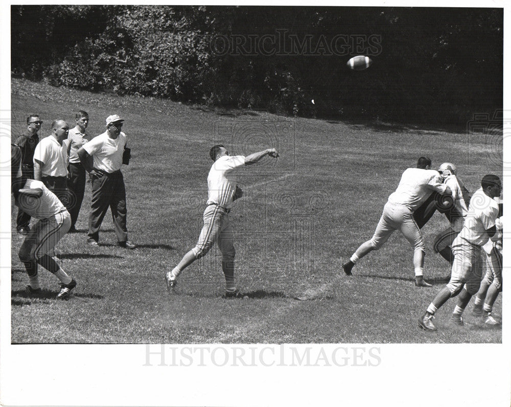 1969 Press Photo Milt Plum  football - Historic Images