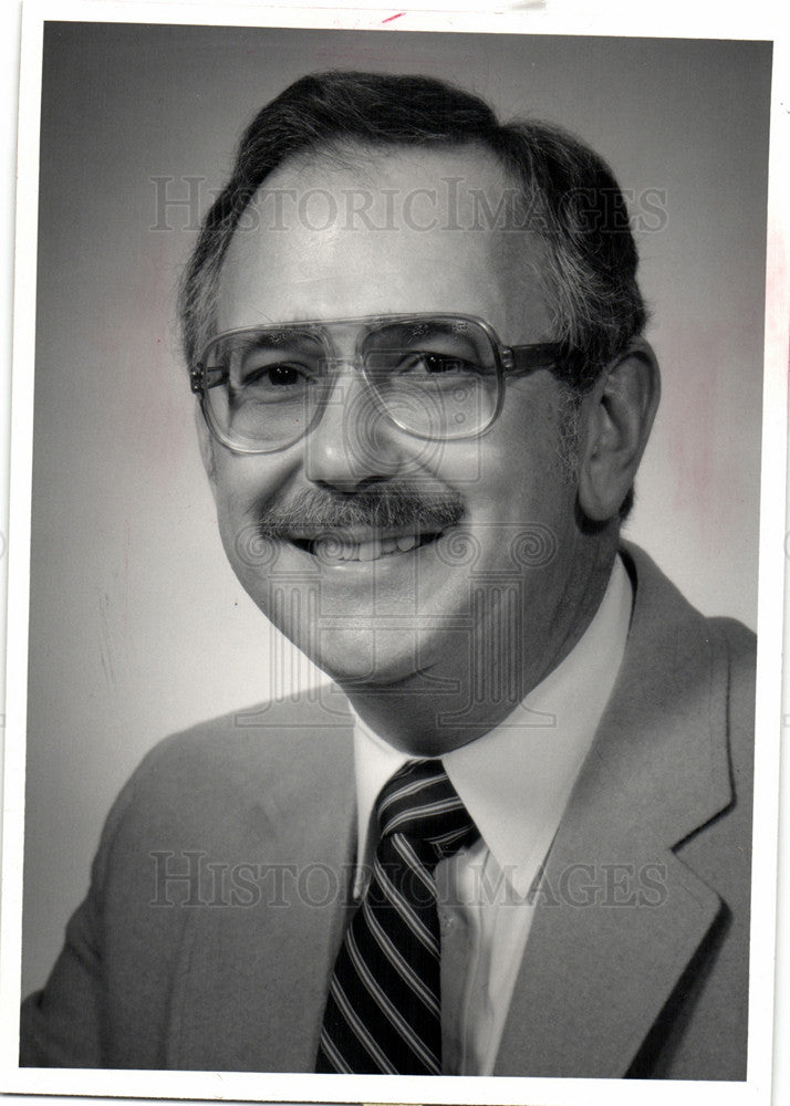 1986 Press Photo Patrick Piscopo Vice president UHS - Historic Images