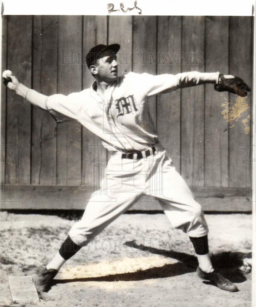 1940 Press Photo John Pintar Pitcher Cardinals - Historic Images