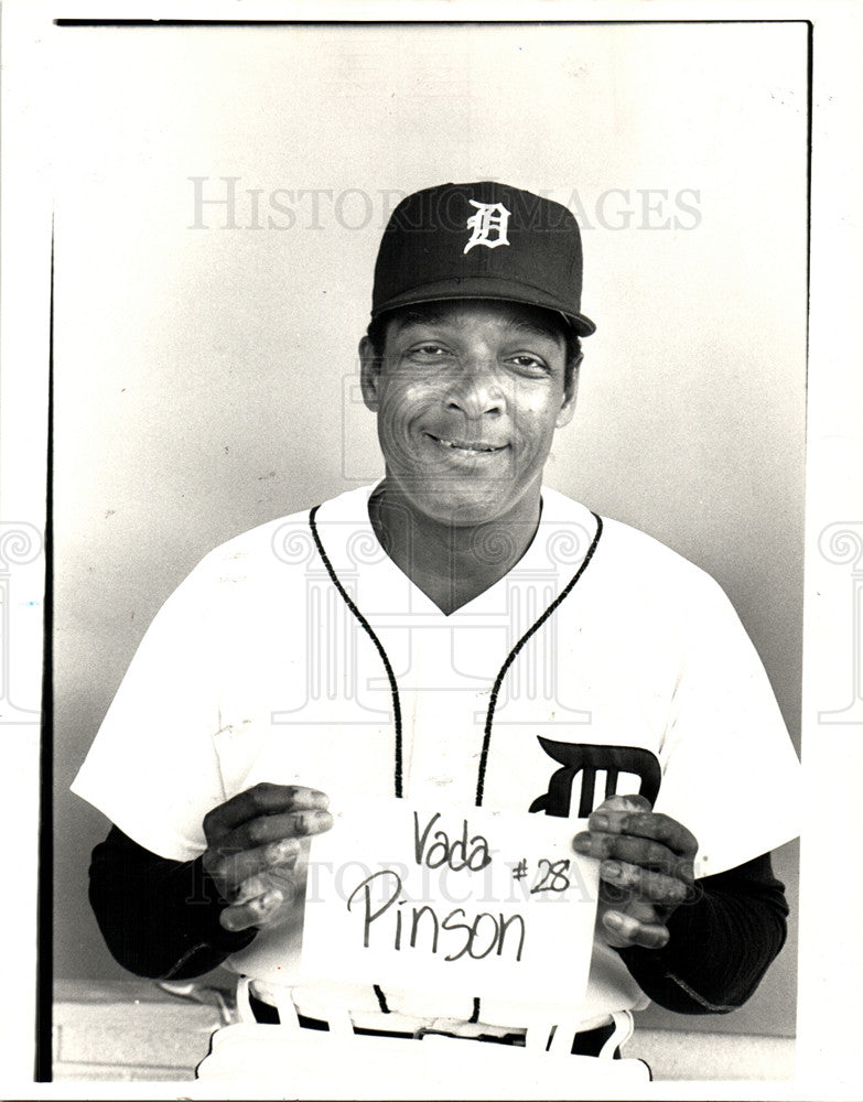 1990 Press Photo Tigers Tip - Historic Images
