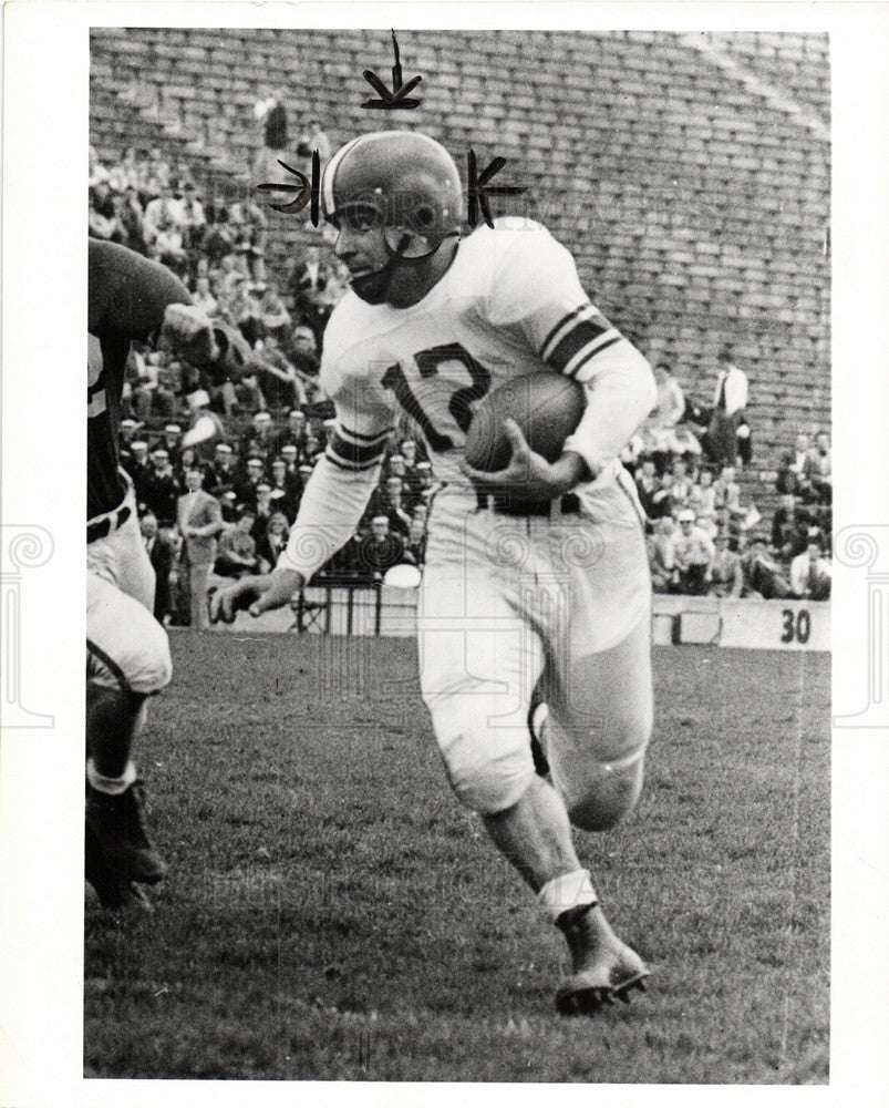 1950 Press Photo Halfback Vince Pisano - Historic Images