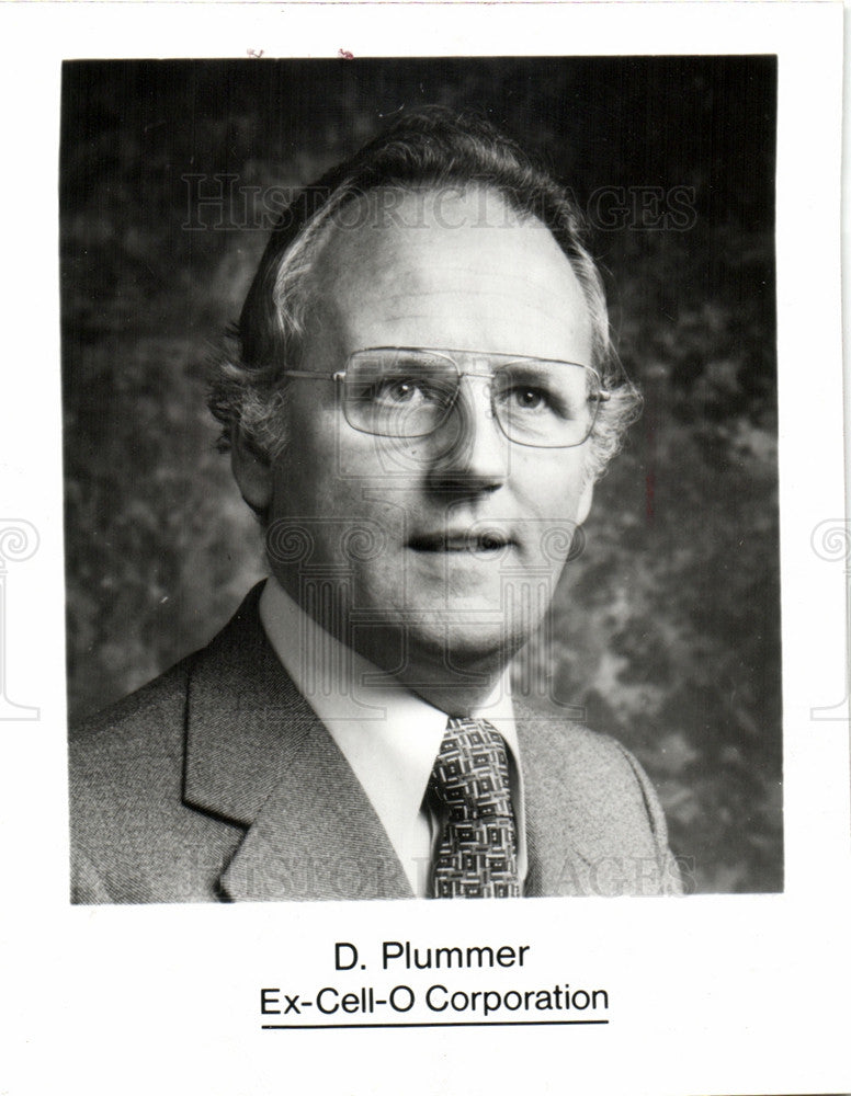 1982 Press Photo D. Plumme,. Ex-Cell-O Corporation - Historic Images
