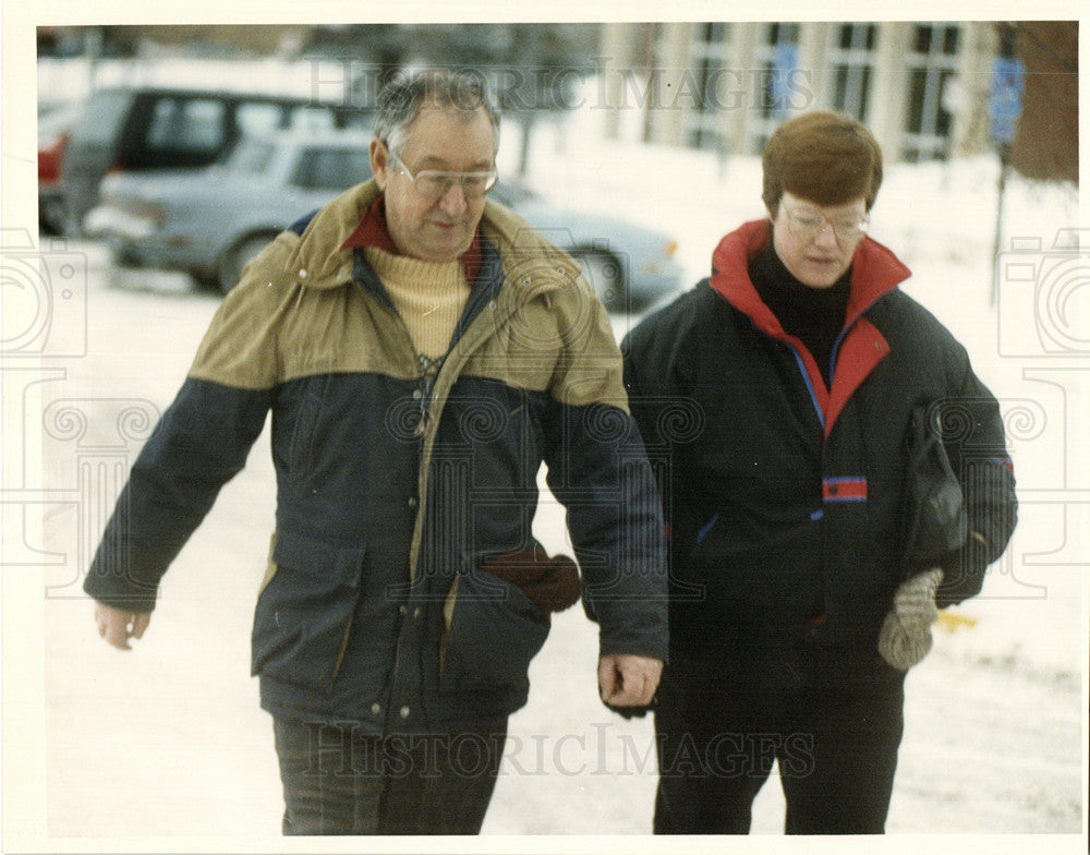 1993 Press Photo James R. Porter Wife Verlyne - Historic Images