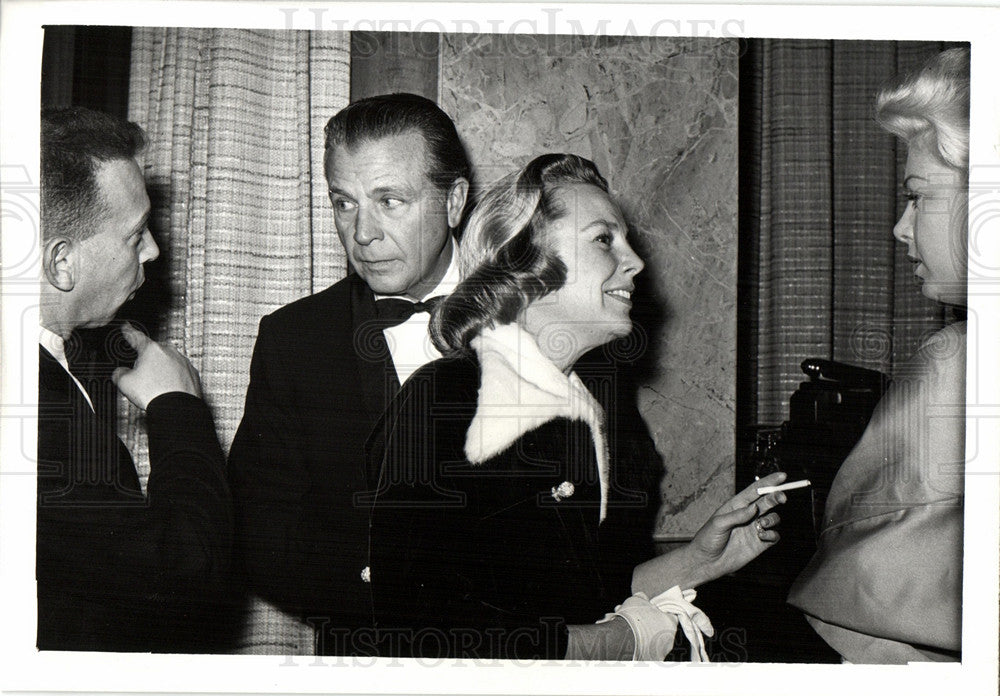 1959 Press Photo Dick Powell with Family - Historic Images