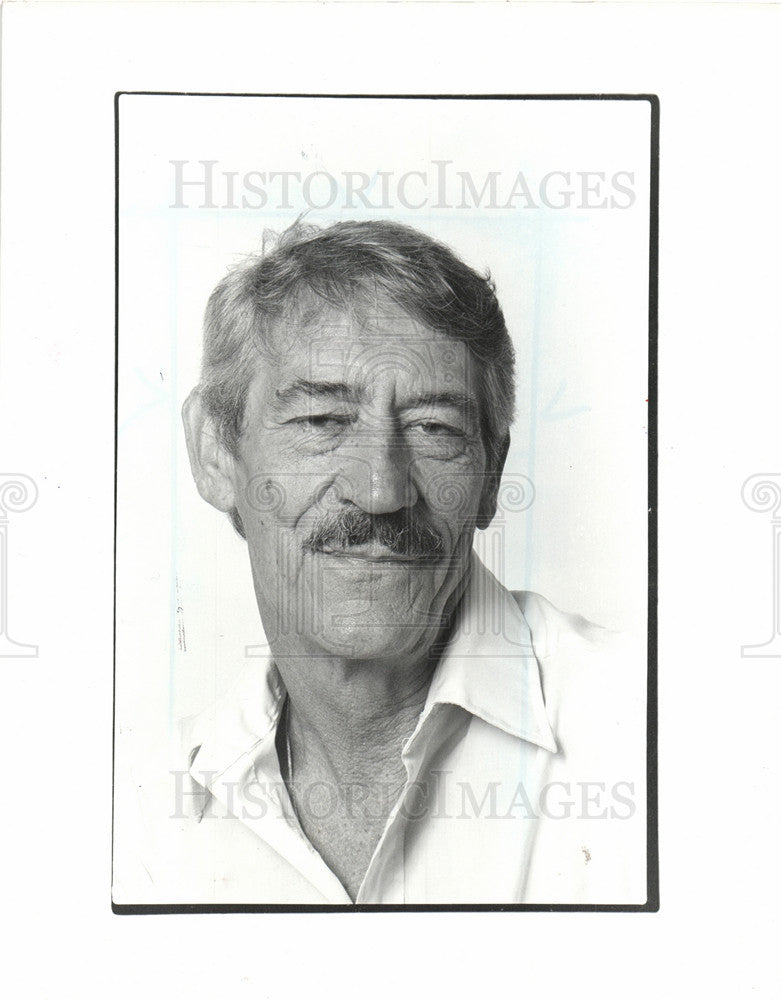1985 Press Photo John Post Foley Artist - Historic Images