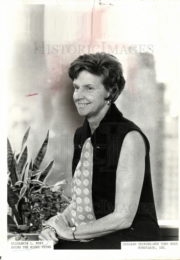 1975 Press Photo Elizabeth L Post an American writer - Historic Images
