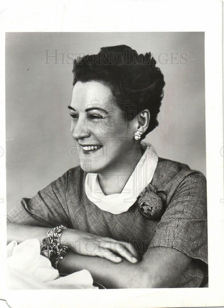 Press Photo Sylvia Porter - Historic Images