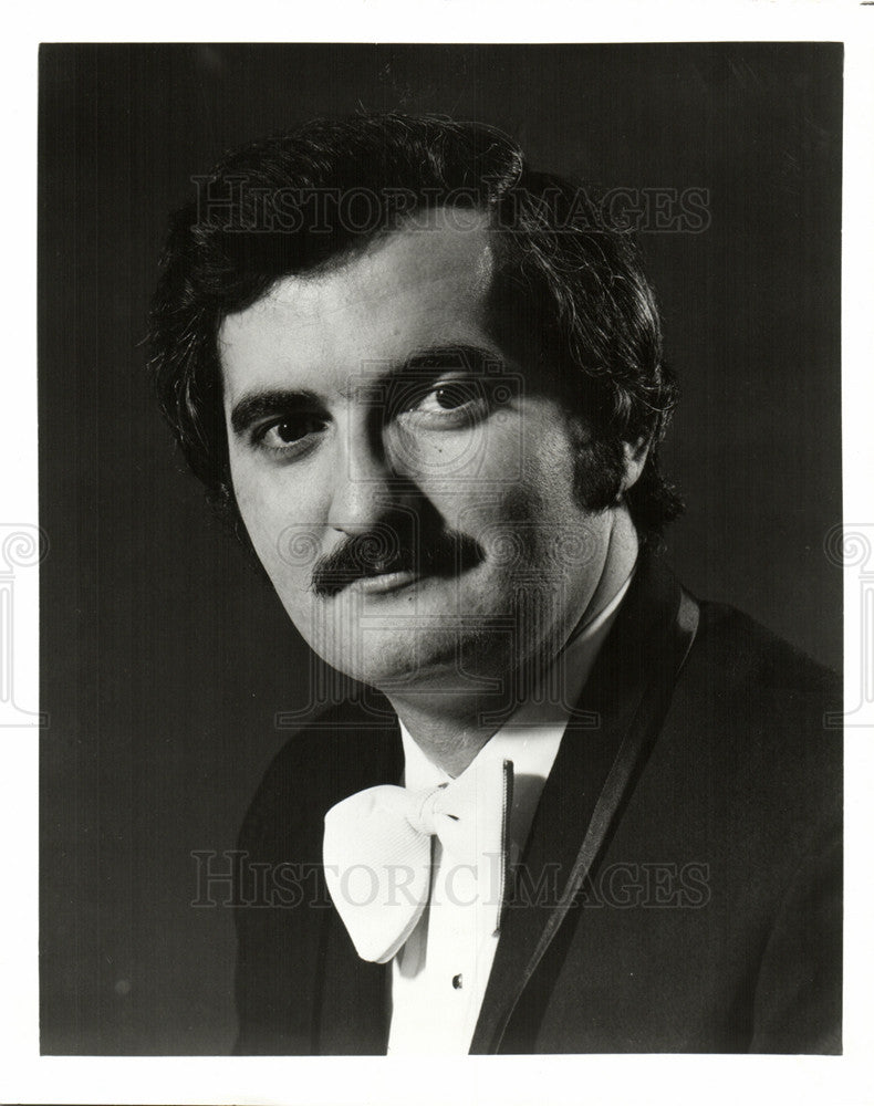 1982 Press Photo Andreas Poulimenos Music Professor - Historic Images