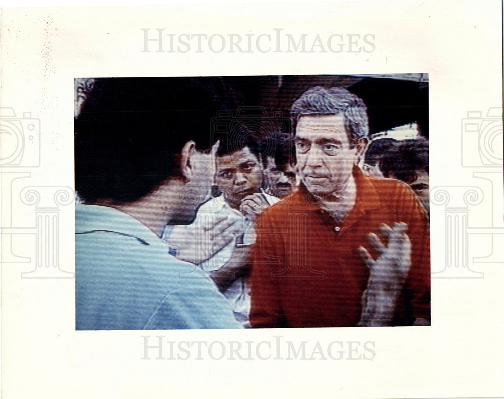1990 Press Photo Dan Rather job Iraq gets Saddam - Historic Images