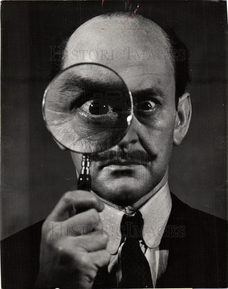 1965 Press Photo Tony Randall actor magnifying glass - Historic Images