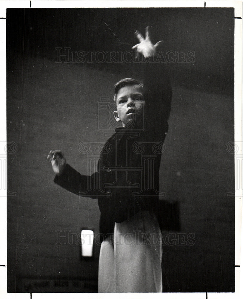 1957 Press Photo Douglas Ramsey 9 year old conductor - Historic Images