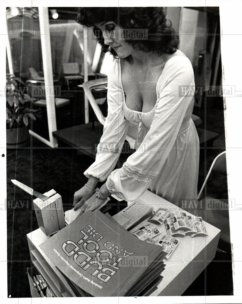 1981 Press Photo Budd Tool and Die engineers - Historic Images