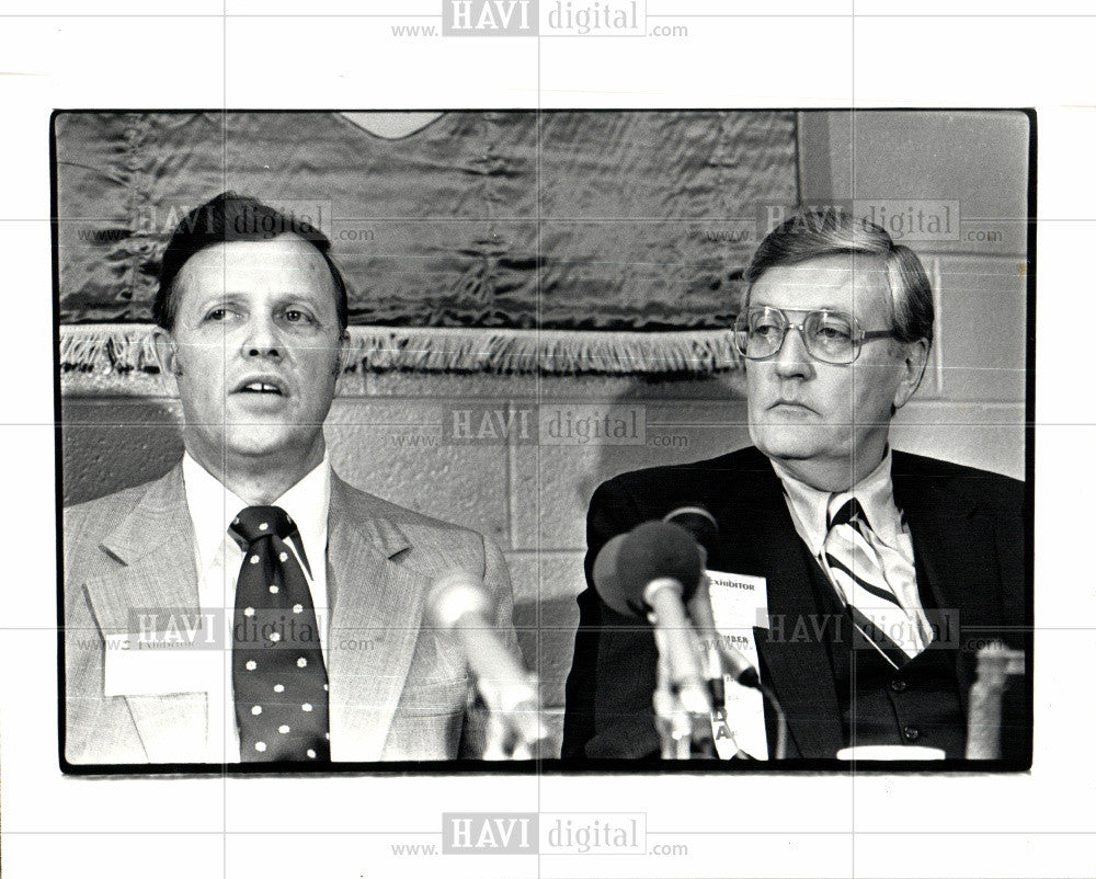 1981 Press Photo Society Manufacturing Engineers USA - Historic Images