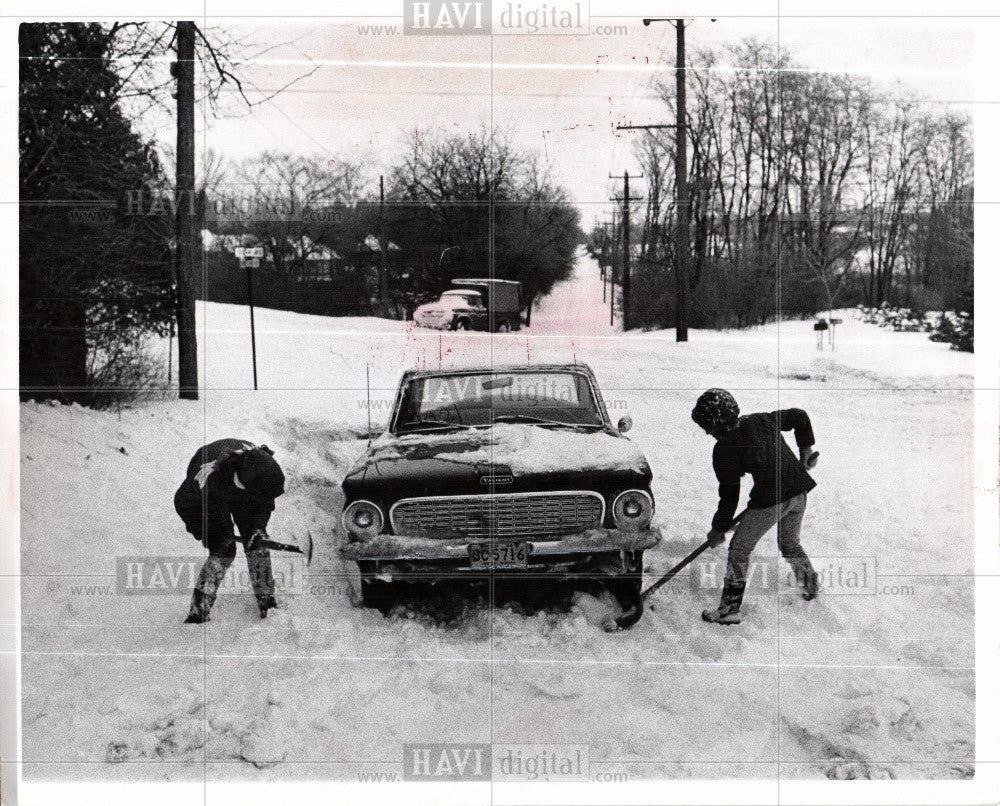 1967 Press Photo Detroit Michigan Snow Storm Suburbs - Historic Images