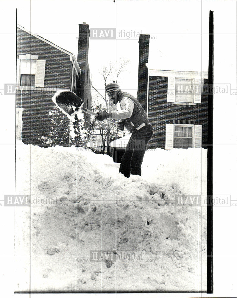 1982 Press Photo Snow - Historic Images