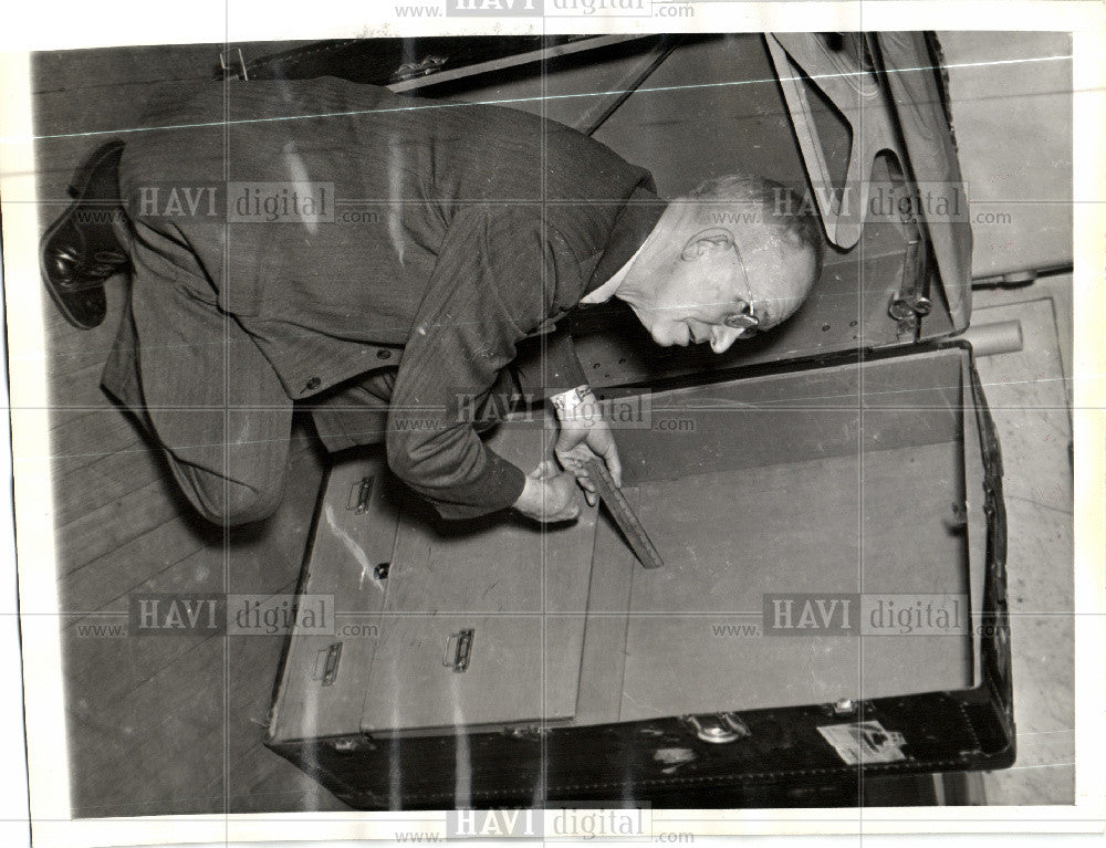 1938 Press Photo SMUGGLER - Historic Images