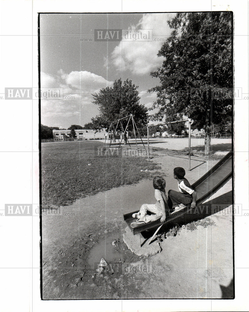 1978 Press Photo Dilapiated Playground Wayne Elemetary - Historic Images