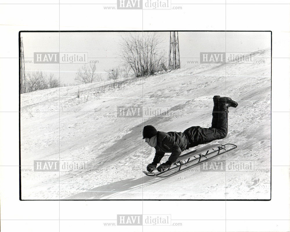 1981 Press Photo sled Detroit Dennis Oikarinen - Historic Images