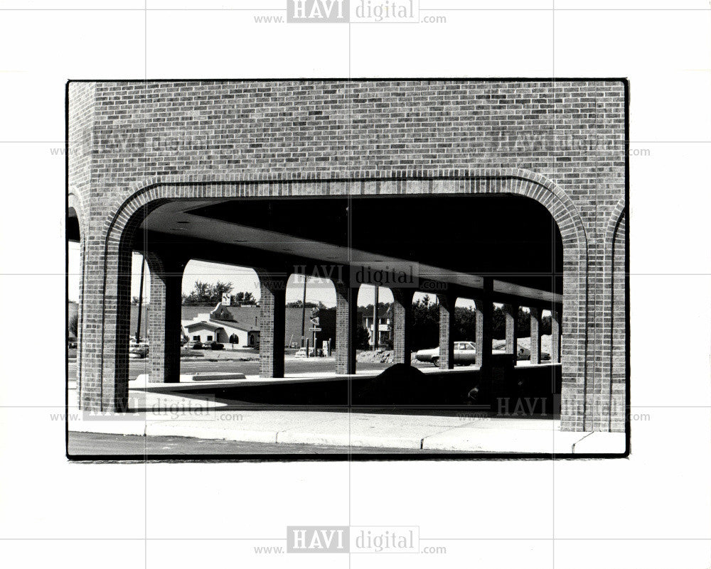 1984 Press Photo The Corners Shopping Center facade - Historic Images