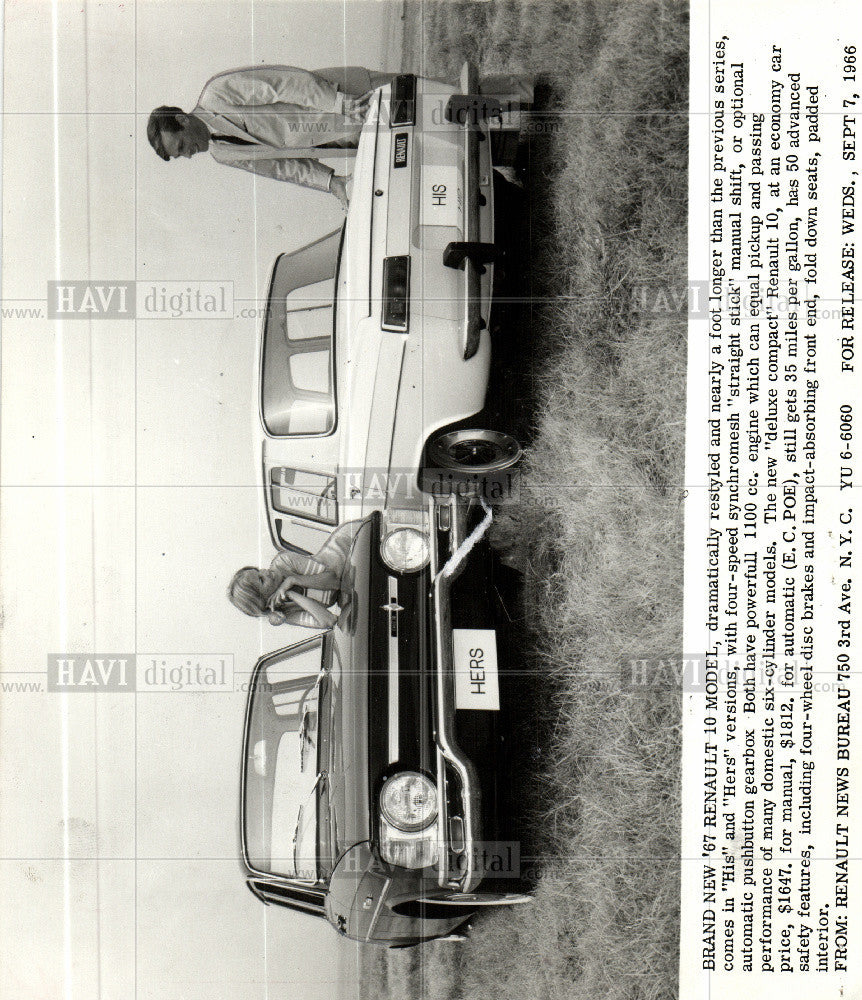 1966 Press Photo 67 Renault 10 model his and hers - Historic Images