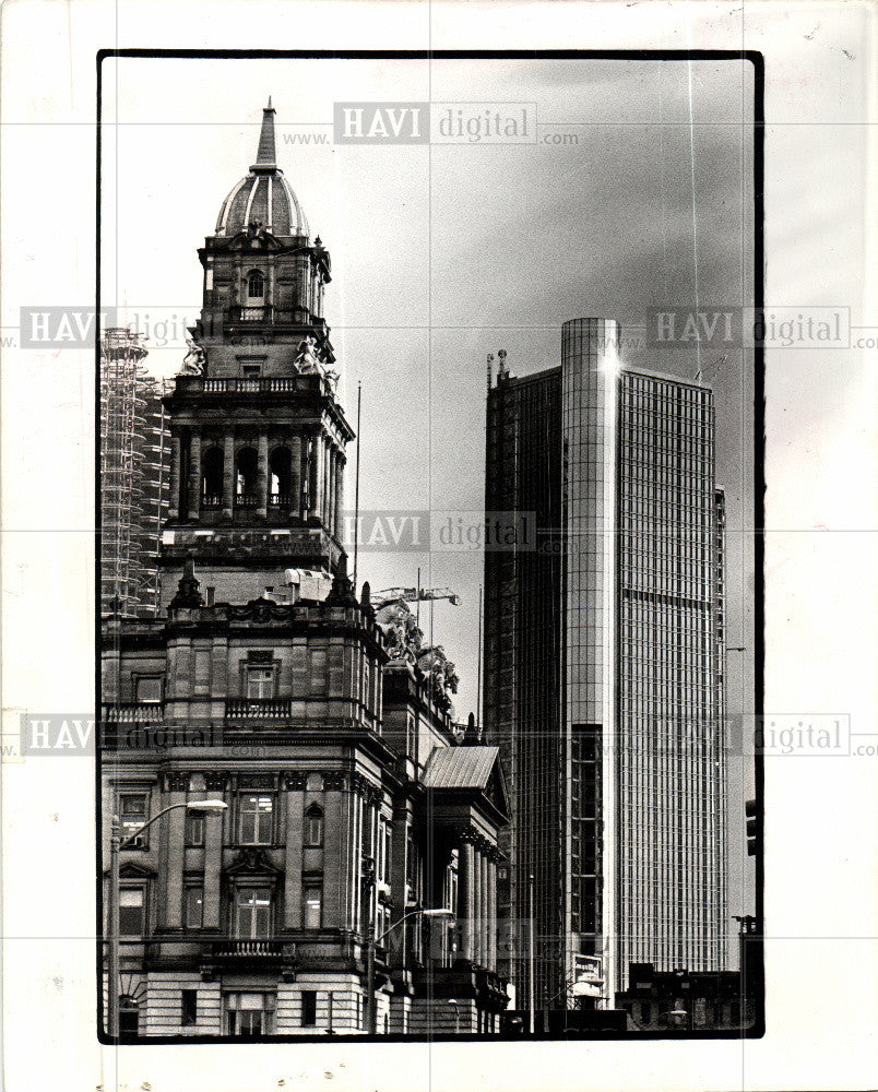 1975 Press Photo Renaissance Center central tower U.S. - Historic Images