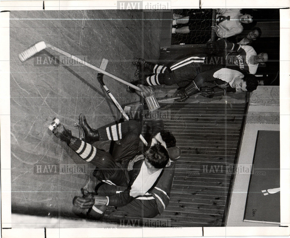 Press Photo Roller Hockey Arcadia Roller Rink - Historic Images