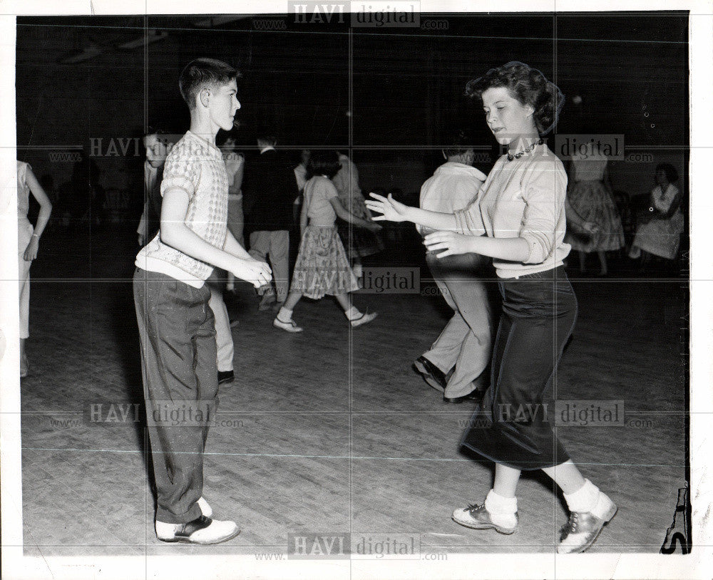 1956 Press Photo Garden City Top Hat Club dance - Historic Images