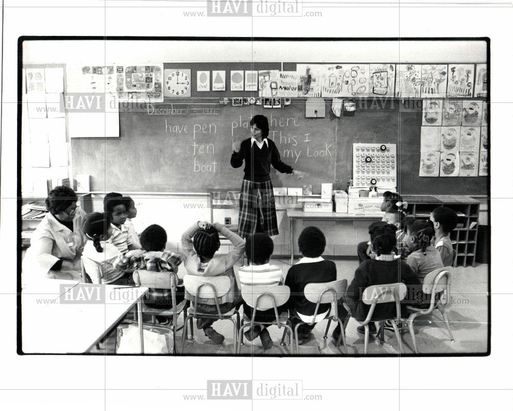 1982 Press Photo Robinson's Advantage Institute - Historic Images