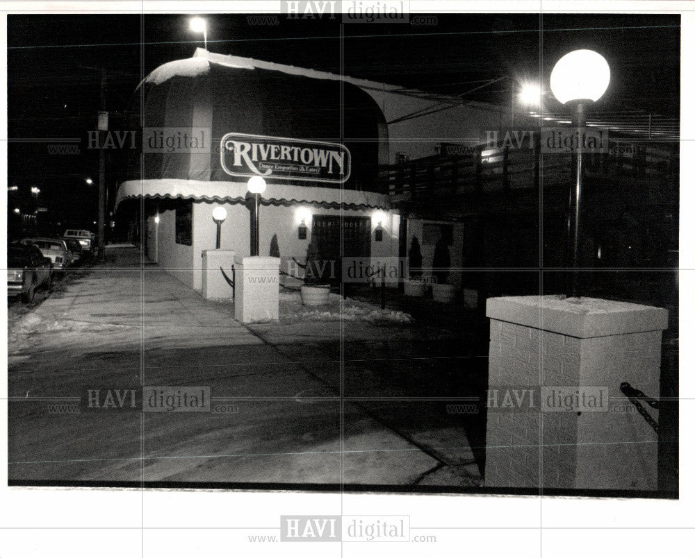 1983 Press Photo WAR HOUSE DISTRICT SHADOW RENAISSANANC - Historic Images