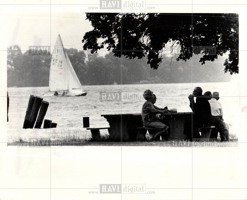 1973 Press Photo Riverfront Detroit - Historic Images