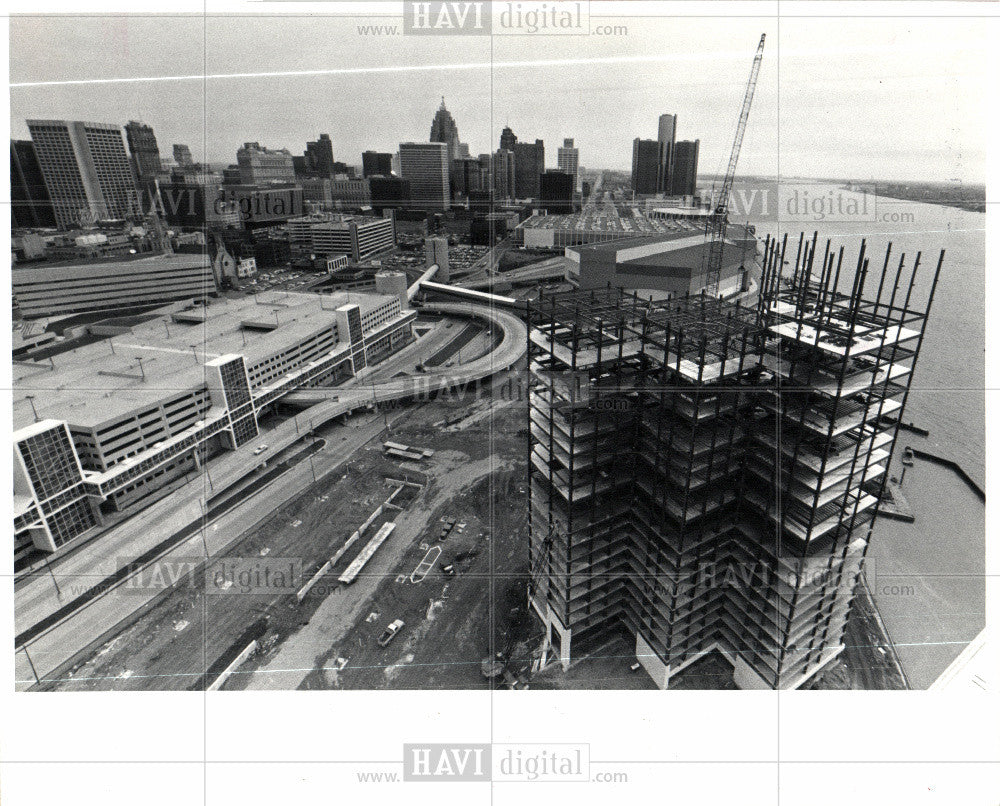 1983 Press Photo Riverfront - Historic Images