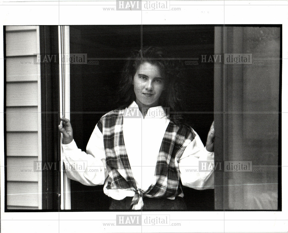 1992 Press Photo Riot Unending Effects - Historic Images