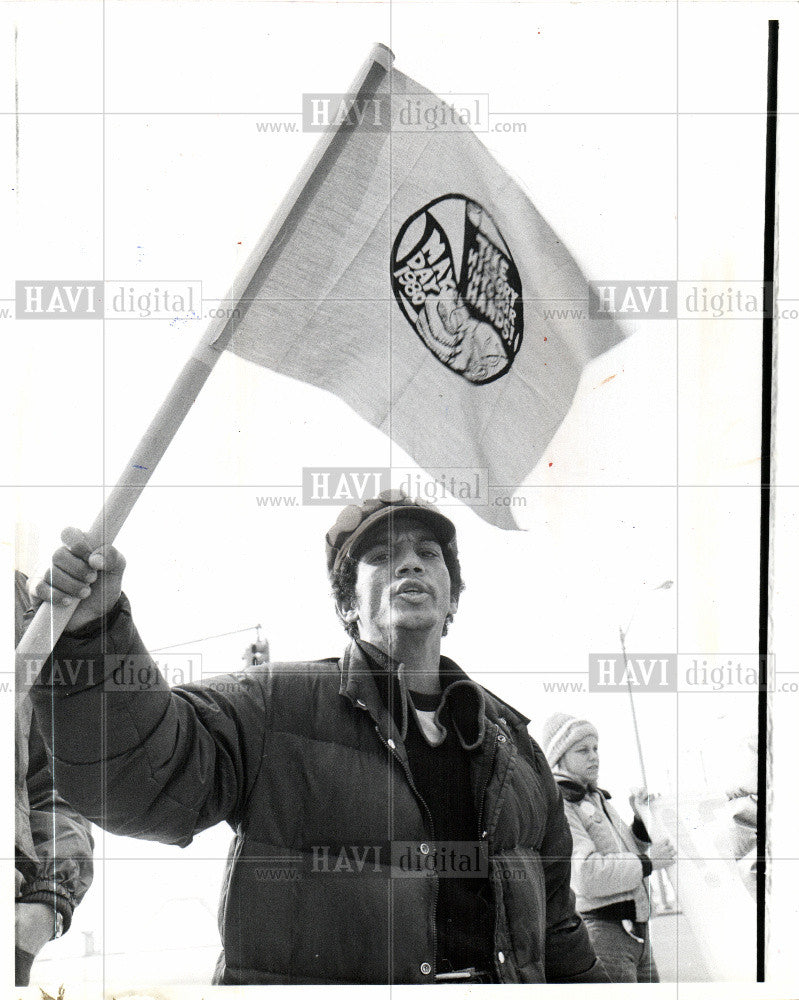 1980 Press Photo May Day Revolutionary Brigade leftists - Historic Images