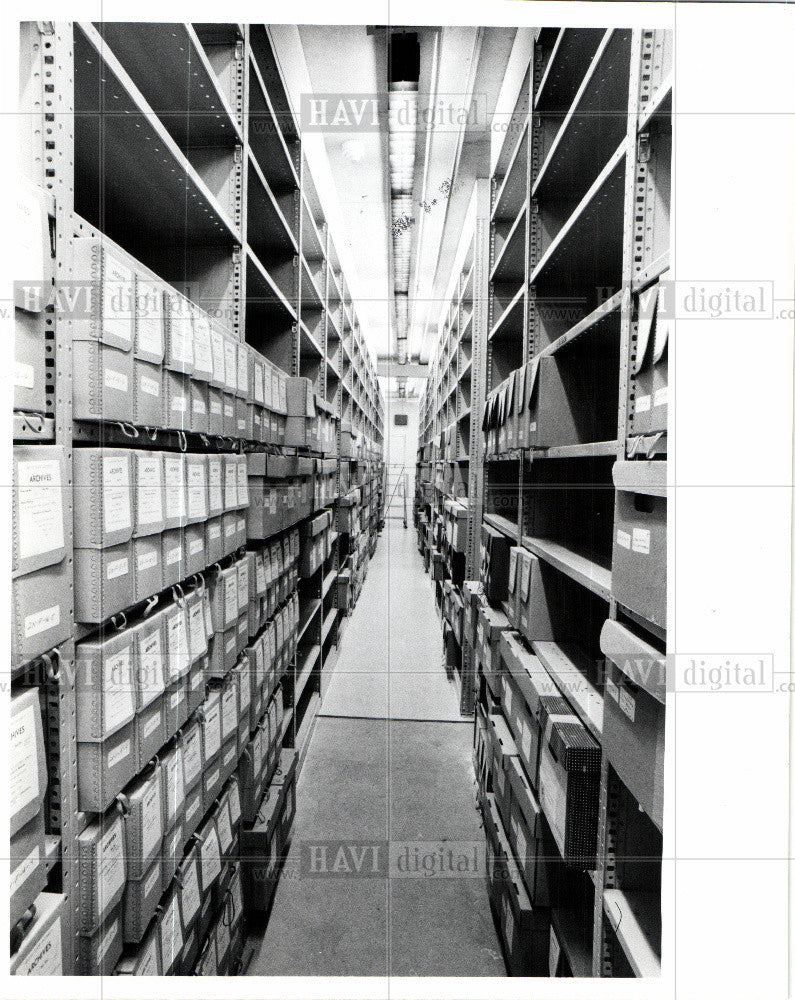 1975 Press Photo Archives Room Walter Reuther Library - Historic Images